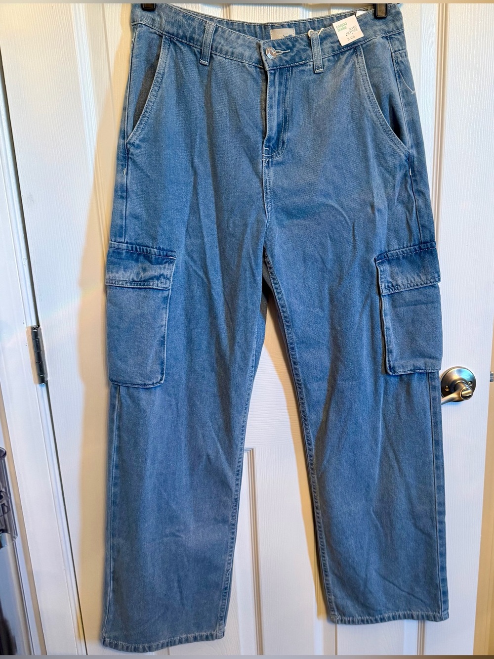 High Rise Light Blue Cargo Jeans - Casual Utility Style
